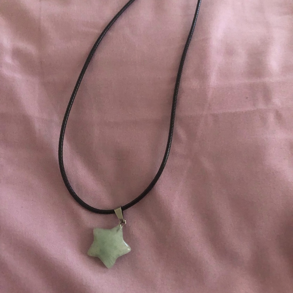 Natural stone pendent with adjustable chain 16inch